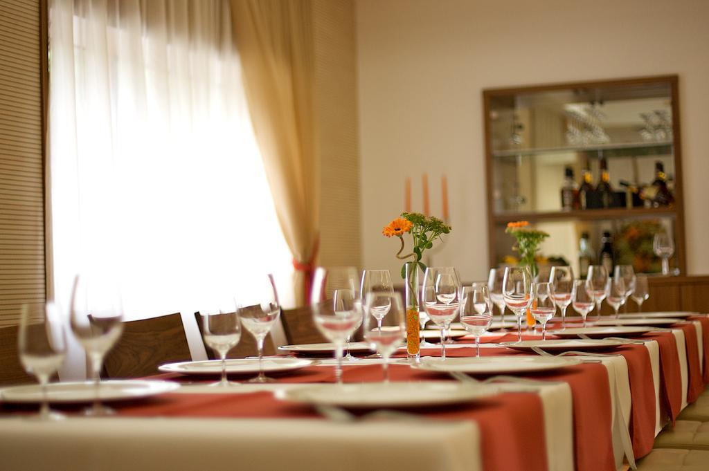 Hotel Jozef Idrija Exteriör bild