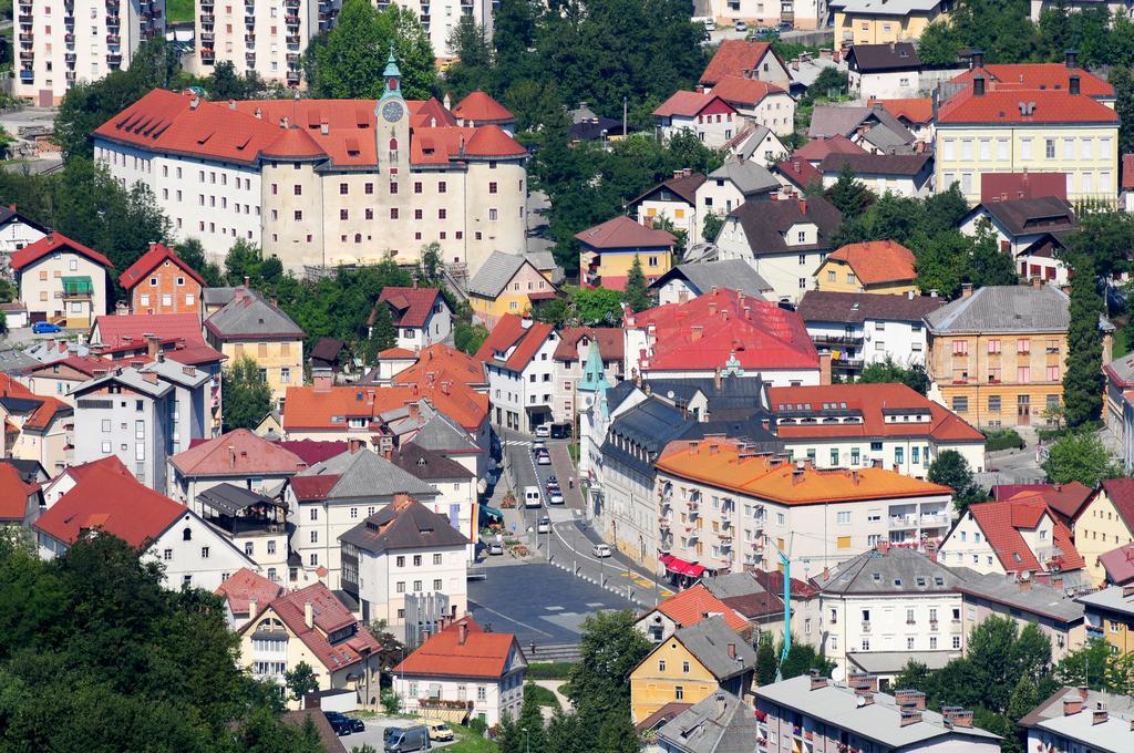 Hotel Jozef Idrija Exteriör bild