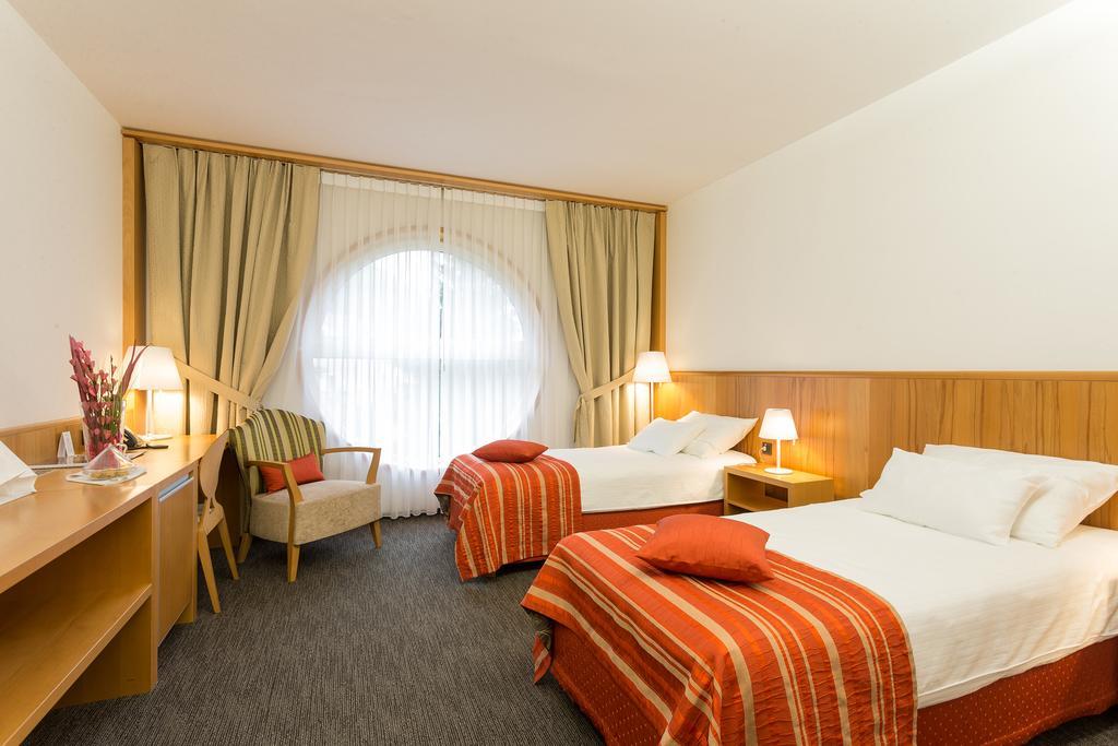 Hotel Jozef Idrija Rum bild